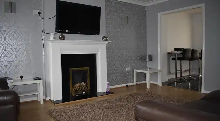 Charming Liverpool Home with gardens and parking