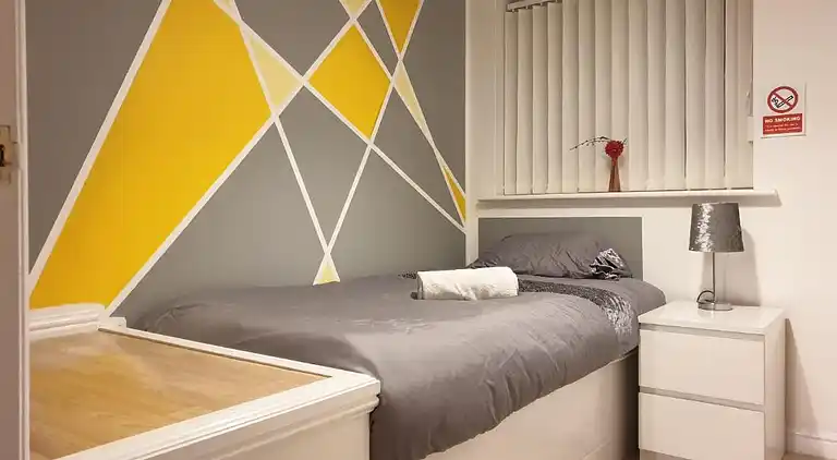 Charming Liverpool Home with gardens and parking