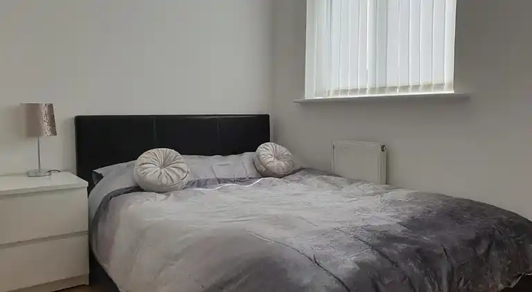 Charming Liverpool Home with gardens and parking