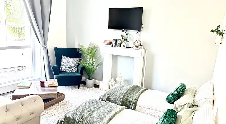 Spacious Apartment with Terrace – King’s Cross