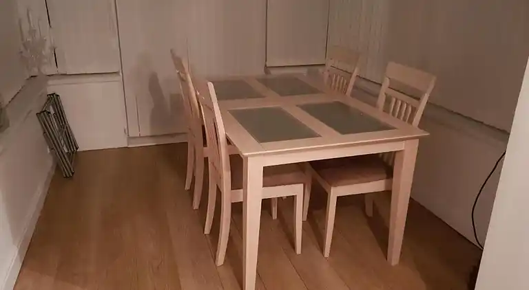 Charming Liverpool Home with gardens and parking