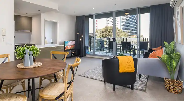Apartment in Canberra Central