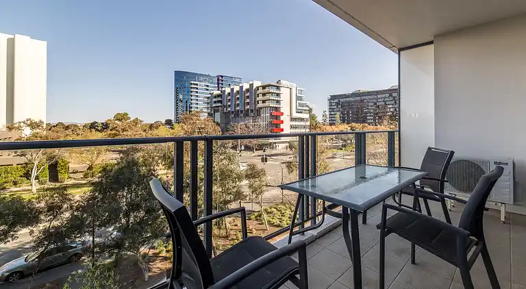 Apartment in Canberra Central