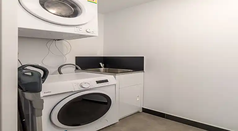 Apartment in Canberra Central