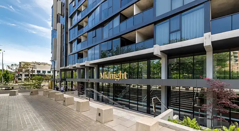 Apartment in Canberra Central