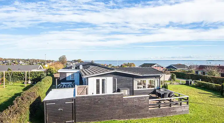 Holiday home in Hejlsminde Strand