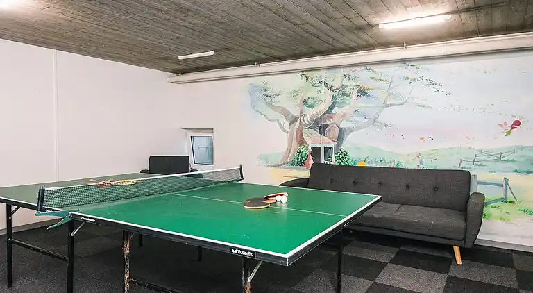 2 rooms w/partially seaview