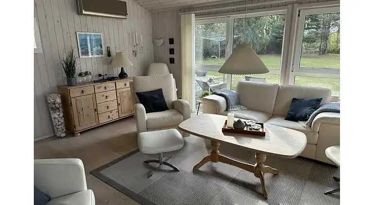 Sommerhusidyl nær vandet og skønne Sæby