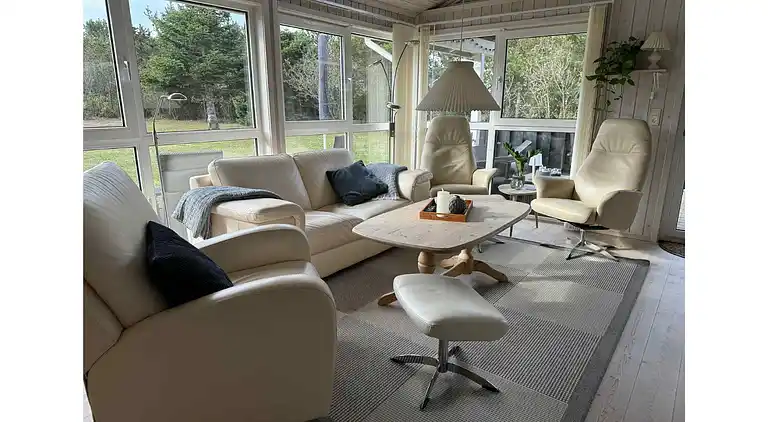 Sommerhusidyl nær vandet og skønne Sæby