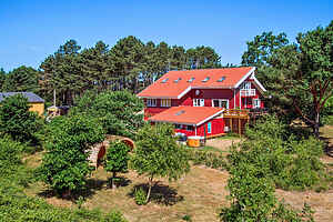 Luxuriöses Poolhaus in Ebeltoft für 28 Personen mit vielen A