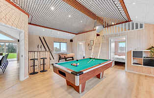 Moderne sommerhus med et væld af aktiviteter