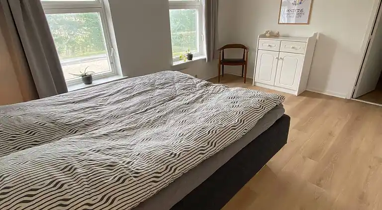 Großes Landhaus nahe Wald und Grenze