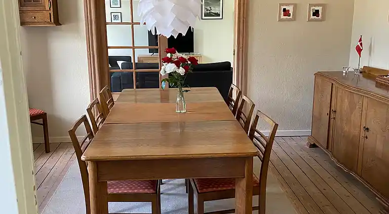 Großes Landhaus nahe Wald und Grenze