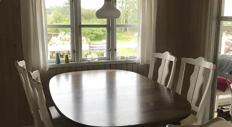 Familievenligt sommerhus nær Limfjorden