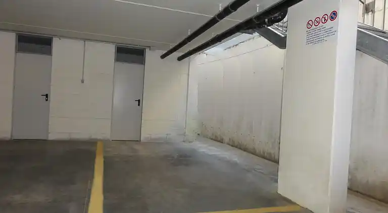 Bibione apartment with pool and solarium access