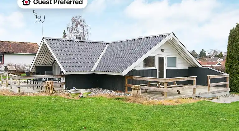 Holiday home in Hejlsminde Strand