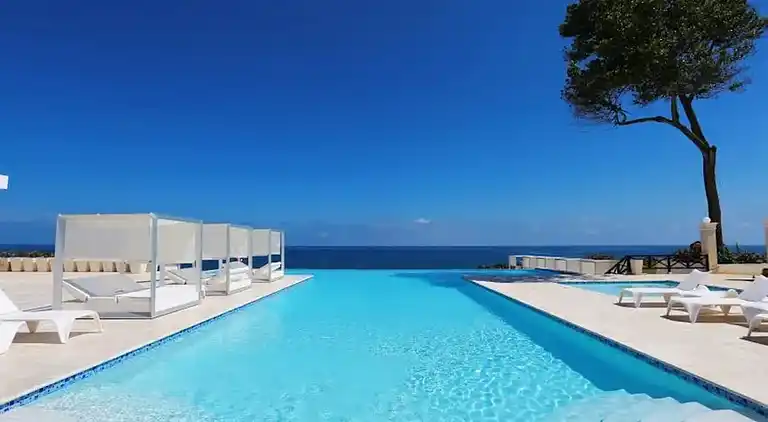 Bubble Glamping, Kingsize-Bett, wir haben 8 solcher