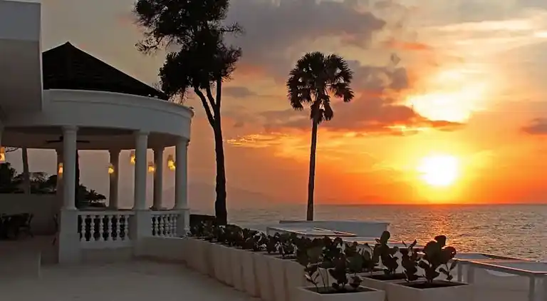 Bubble Glamping, Kingsize-Bett, wir haben 8 solcher