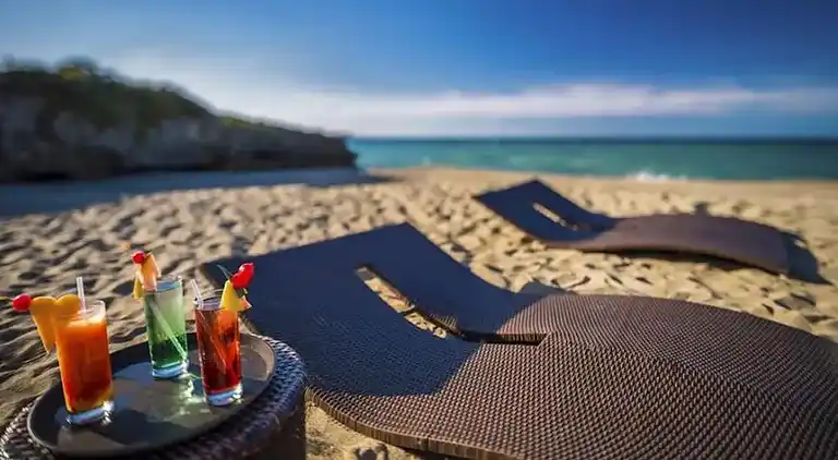 Bubble Glamping, Kingsize-Bett, wir haben 8 solcher