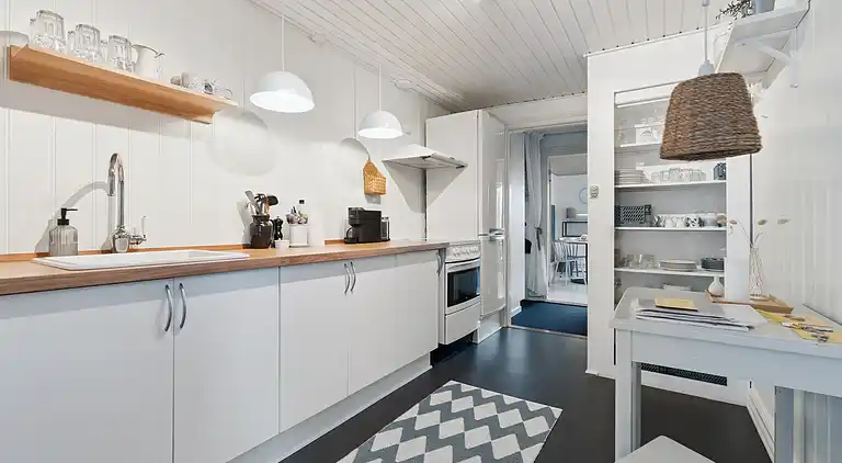 Smuk indrettet 2 værelses lejlighed med havudsigt