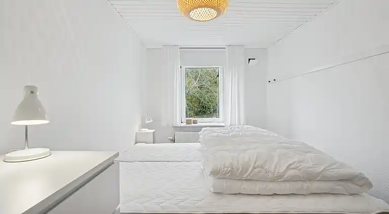 Smuk indrettet 2 værelses lejlighed med havudsigt