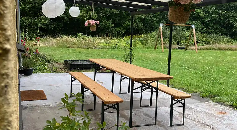 Geräumiges Ferienhaus auf großem Naturgrund