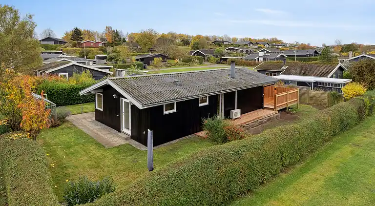 Lovely bright cottage near Karrebæksminde