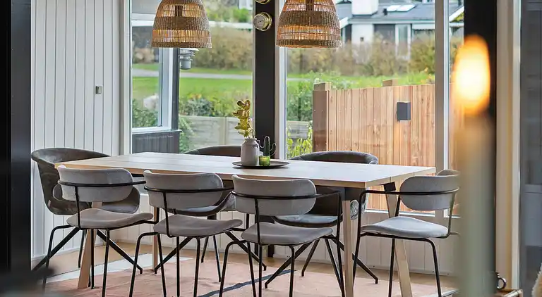 Lovely bright cottage near Karrebæksminde