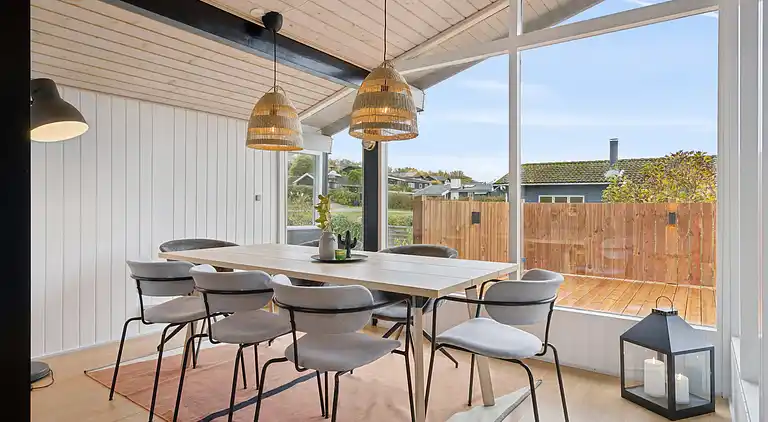 Lovely bright cottage near Karrebæksminde