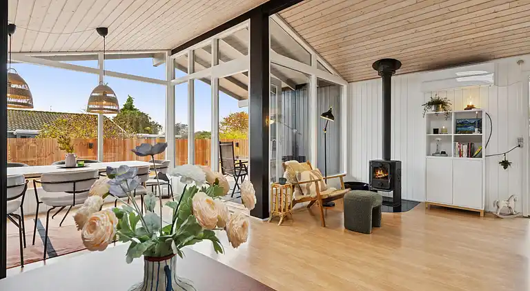 Lovely bright cottage near Karrebæksminde