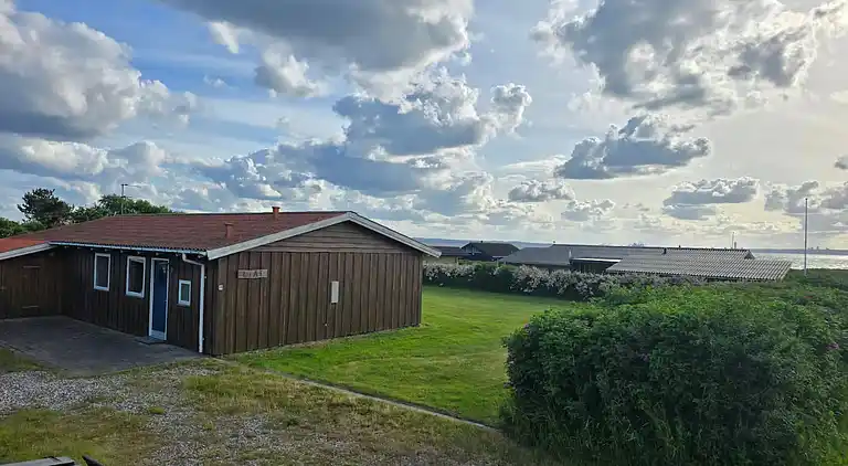 Roligt sommerhus med havkig til Aarhus Bugt