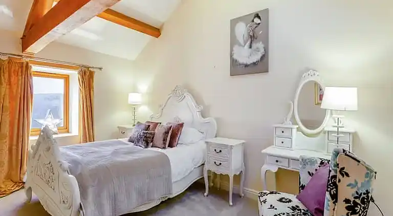 Amazing country retreat, hot tub