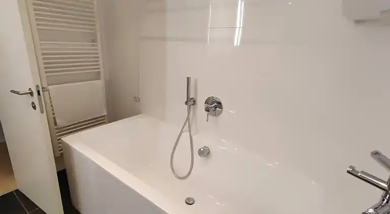 Kostenlose Parkplätze, modernes Apartment in Smichov mit