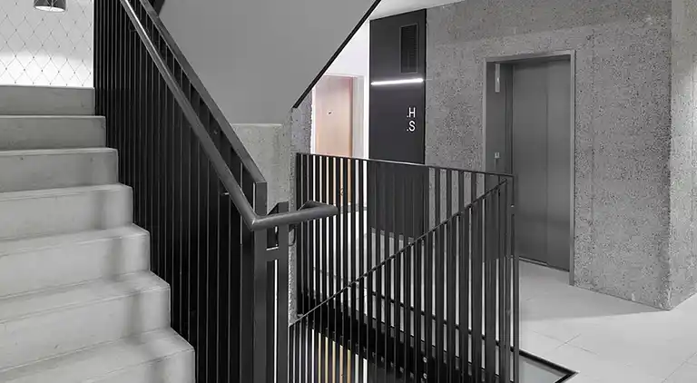 Kostenlose Parkplätze, modernes Apartment in Smichov mit