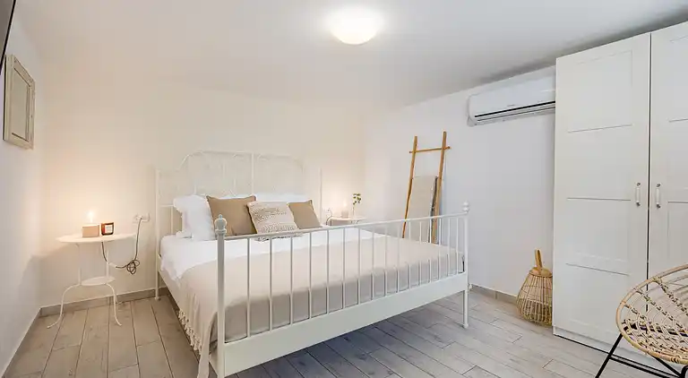 3-Zimmer-Haus mit Terrasse Garica, Krk (K-14278)