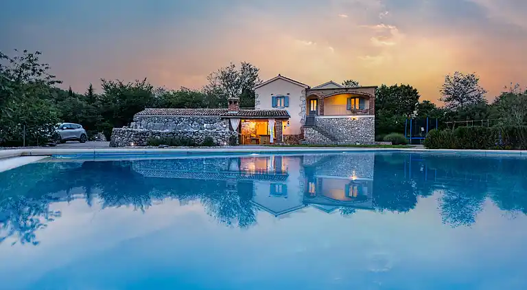 3-Zimmer-Haus mit Terrasse Garica, Krk (K-14278)