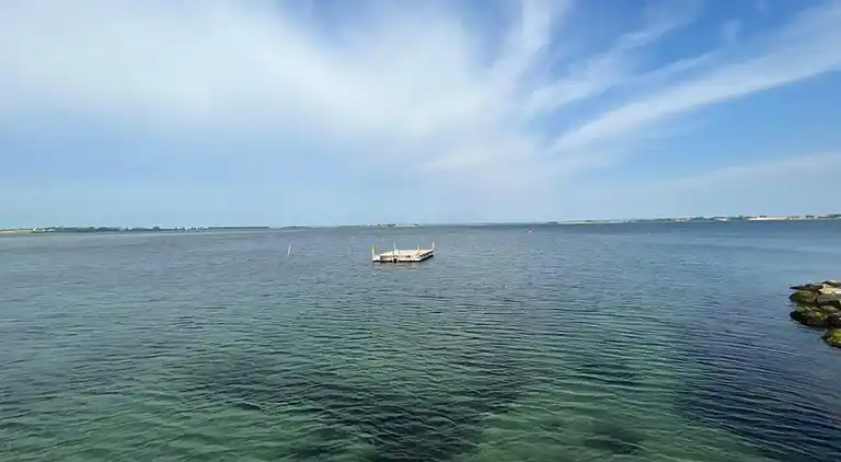 Semesterbostad i Knebel