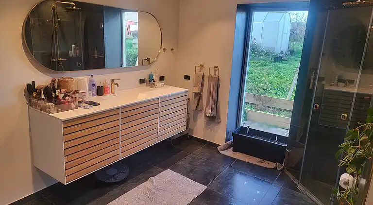 Nybygget sommerhus med havudsigt og spa