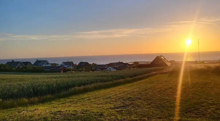 Nybygget sommerhus med havudsigt og spa