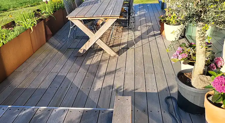 Nybygget sommerhus med havudsigt og spa