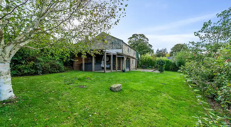 Amazing country retreat, hot tub
