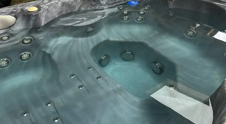 Amazing country retreat, hot tub