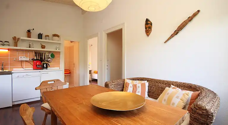 Two bedroom apartment with terrace and sea view Rukavac, Vis