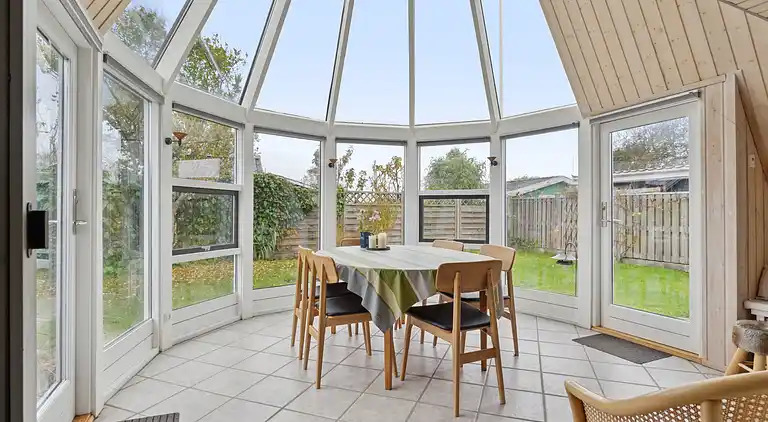 Schönes Ferienhaus mit Meerblick