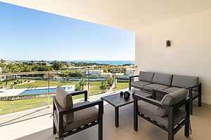 Snazzy Varandas do Castelo One Bedroom Apartment with Sea