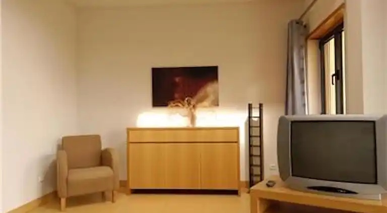 Charmantes 2-Zimmer-Maisonette-Apartment in Orada,