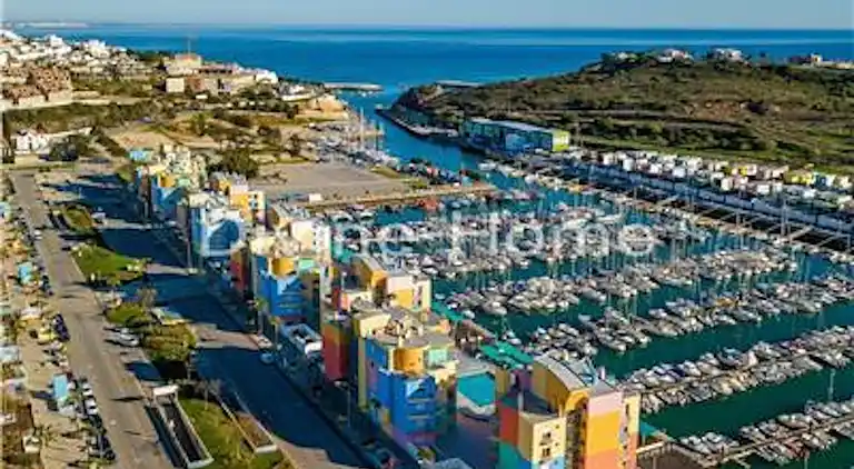 Charmantes 2-Zimmer-Maisonette-Apartment in Orada,