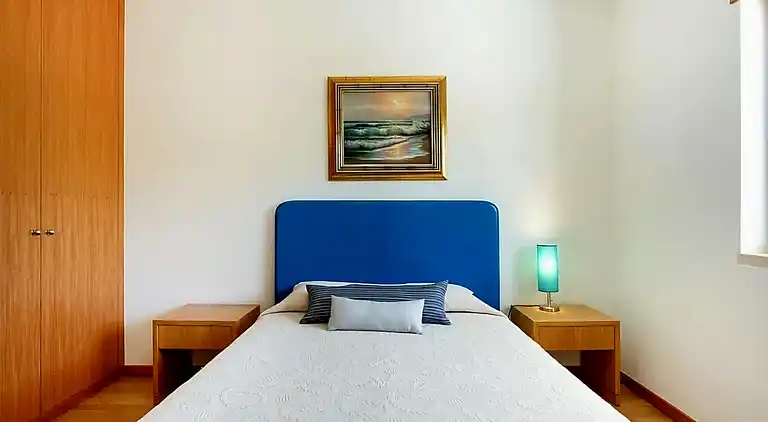 Charmantes 2-Zimmer-Maisonette-Apartment in Orada,