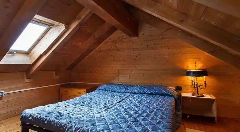 Hanglage mit Blick auf den Lago Maggiore