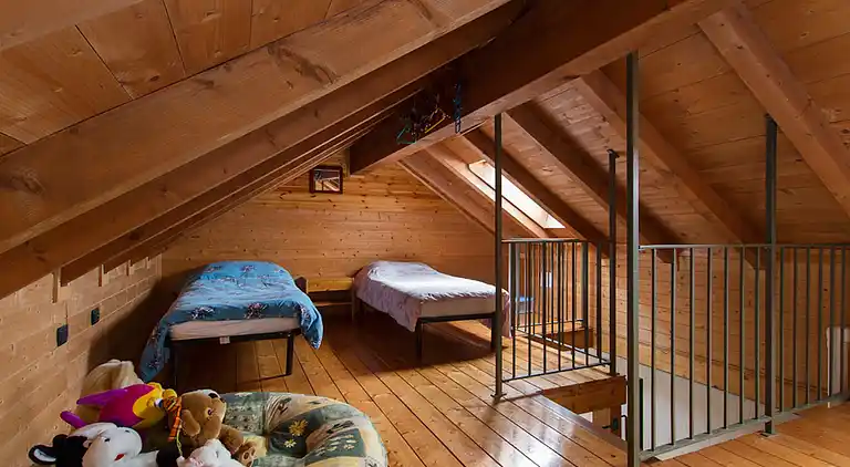 Hanglage mit Blick auf den Lago Maggiore